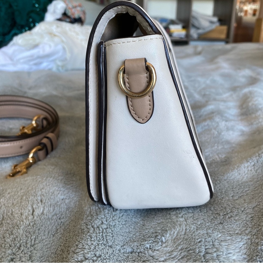 Coach Horse and Carriage crossbody bag- missing tag - Picture 6 of 10